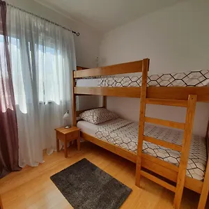  Apartman Alex