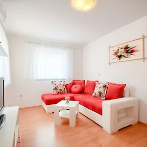  Apartman Dario